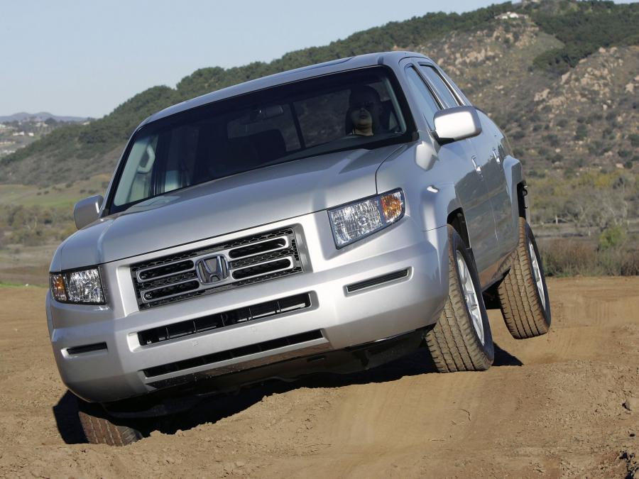  Honda Ridgeline 2006 года  (фото 8 из 14)